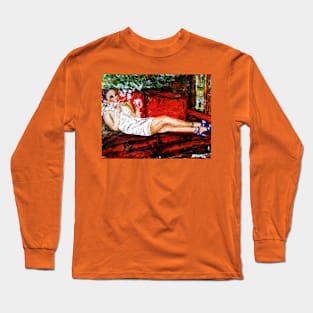 Lounge lady 8 Long Sleeve T-Shirt